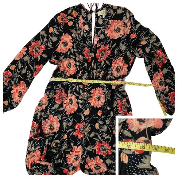 Saltwater LUXE Wide Leg Cropped Floral Jumpsuit - Black - Small - Picture 3 of 11